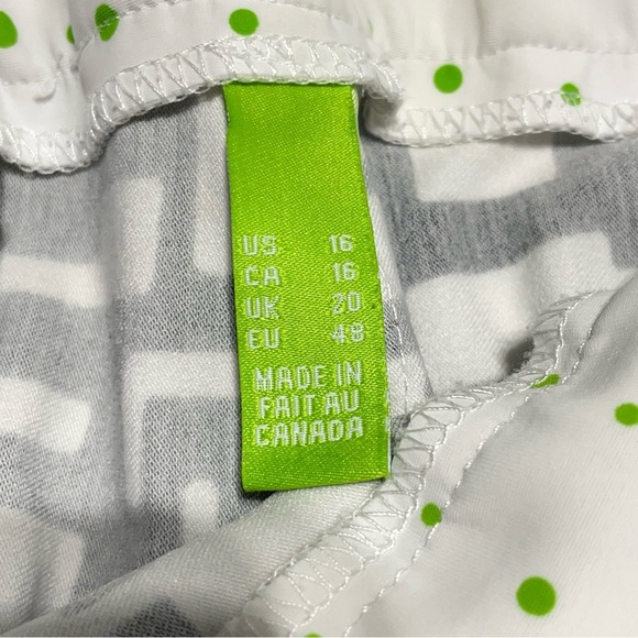 SWING Control Gold Black and White Geometric Print Shorts size 16 - Picture 7 of 10